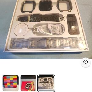 Black and Gray Smartwatch And Accessory Set